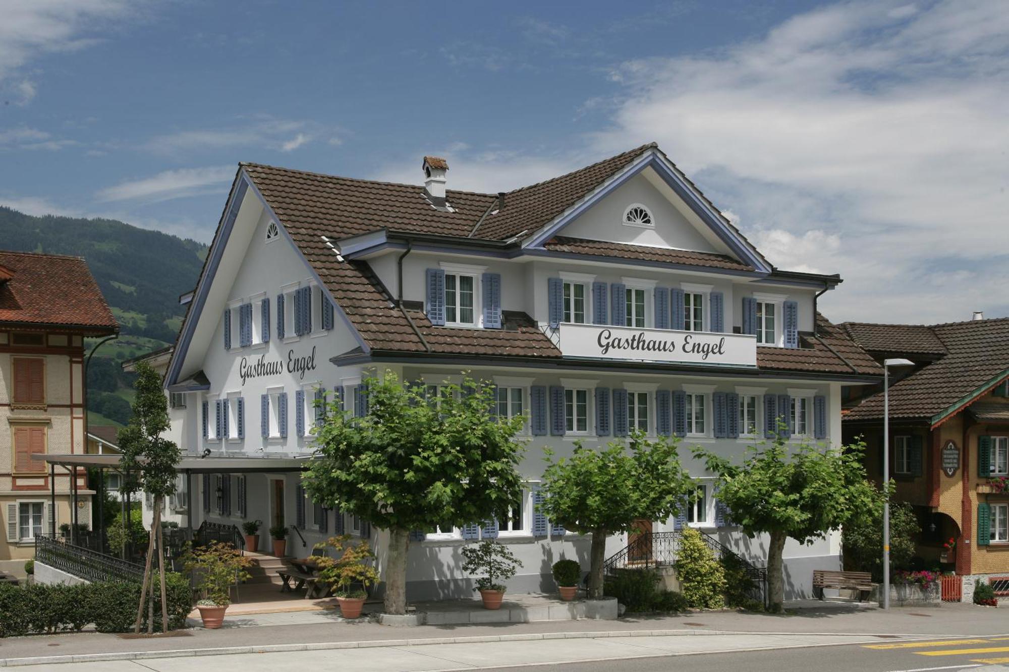 Gasthaus Engel Sachseln Εξωτερικό φωτογραφία